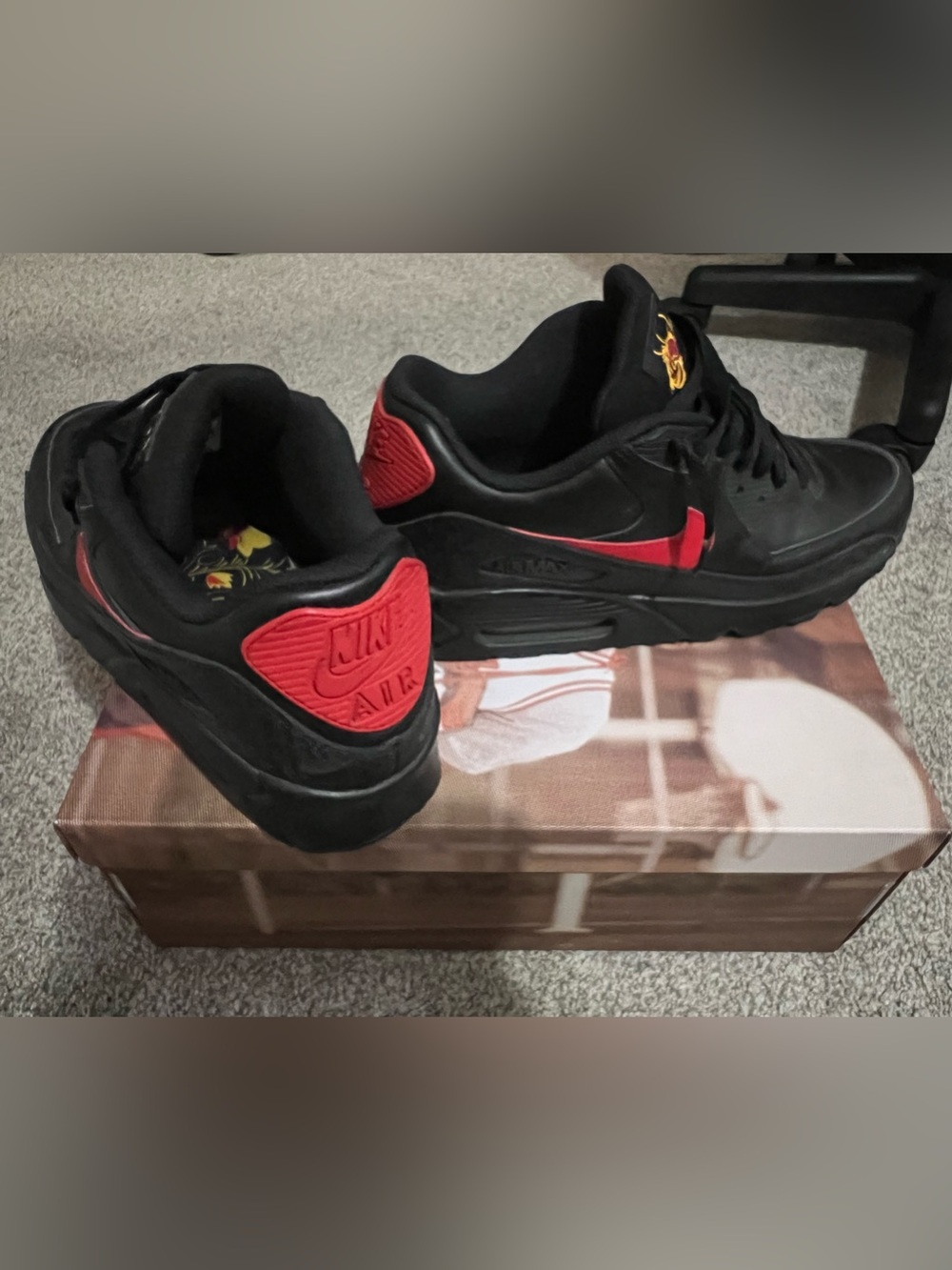 Nike Black & Red Athletic Low-Top Sneakers